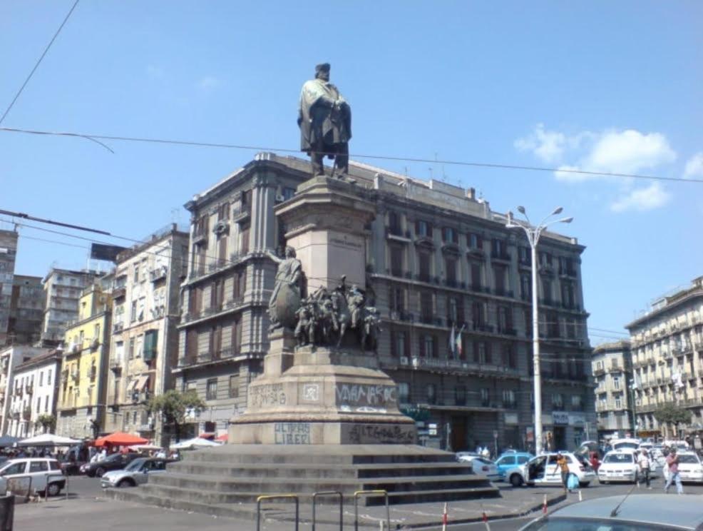 A Casa Vostra * Naples